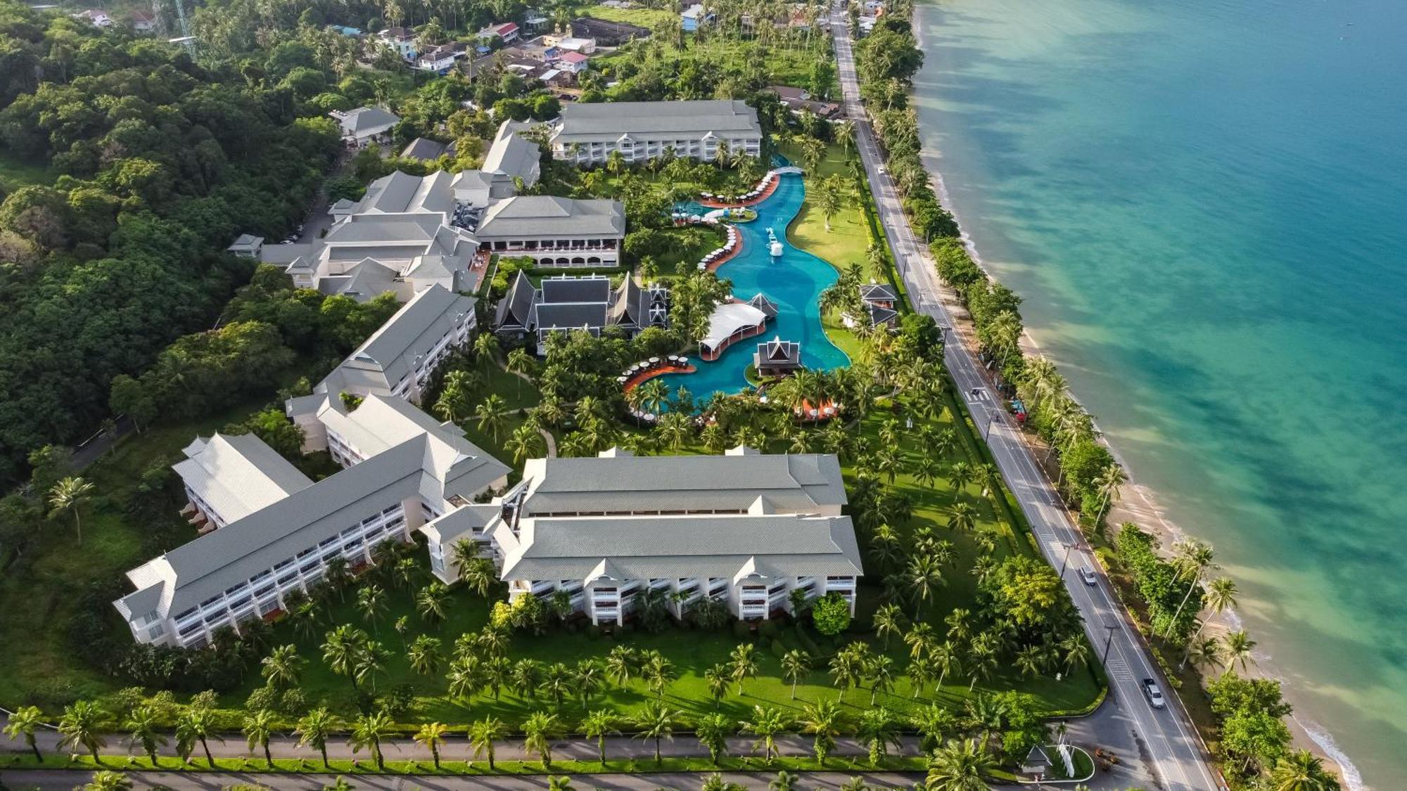 Sofitel Krabi Phokeethra Golf And Spa Resort Klong Muang Beach Exteriör bild